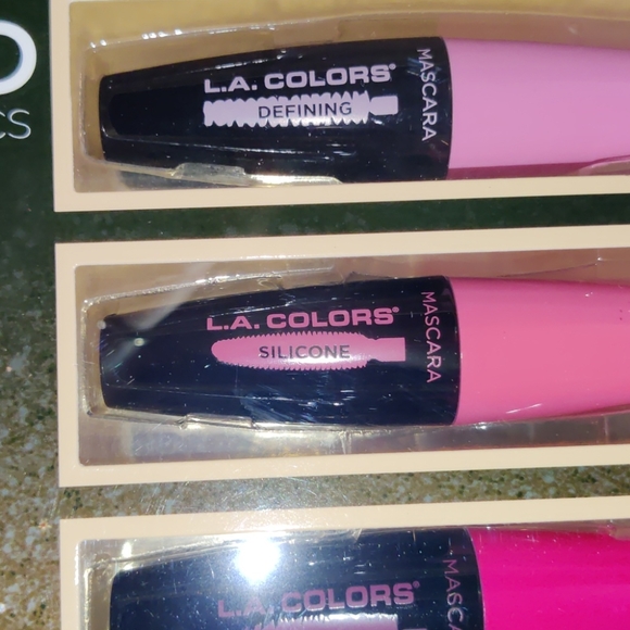 Set a five mascara NWT - Picture 3 of 5